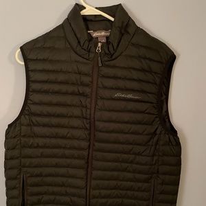 Eddie Bauer Lightweight Puffy Vest